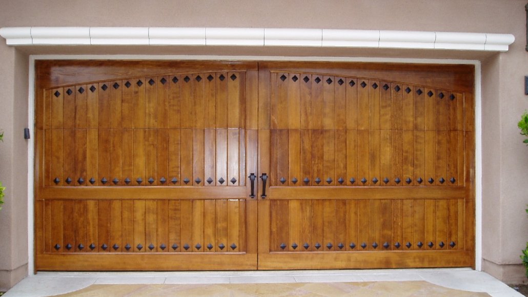 New Project16 1030x579 - Ways to Choose the Best Wood Garage Doors