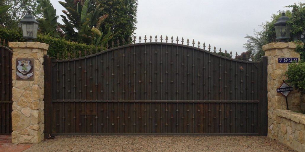 irongate lajolla e1573061083998 1200x600 1 1030x515 - 3 Factors to Choose the Right Metal Gates